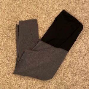 Ingrid & Isabel Maternity Leggings